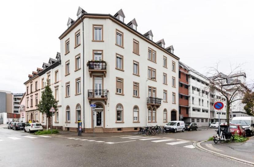 Appart Hotel Deluxe Strasbourg Centre avec Parking Privé Exterior foto